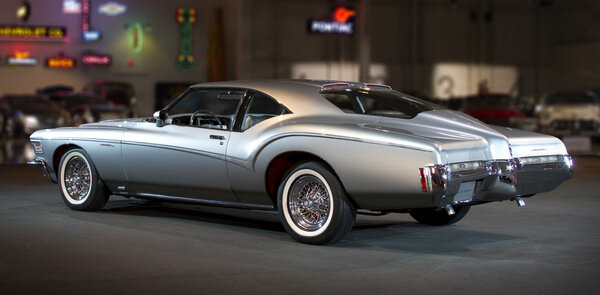 Как вам поясная линия?