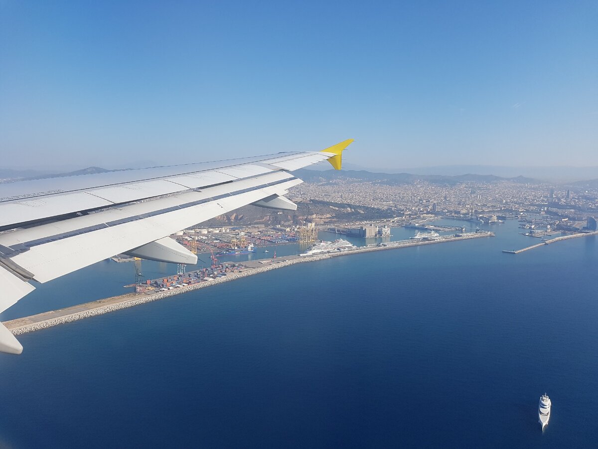 Заход на посадку в Барселоне