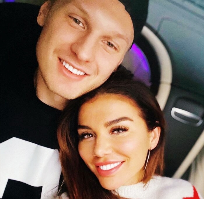 Янис Тимма, Анна Седокова, баскетболист, певица, артист, поп певица