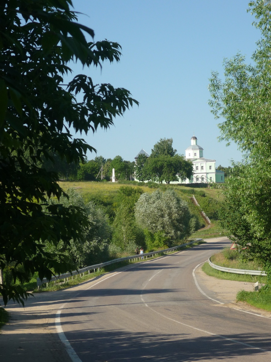 Та самая церковь, где нашли дощечку.