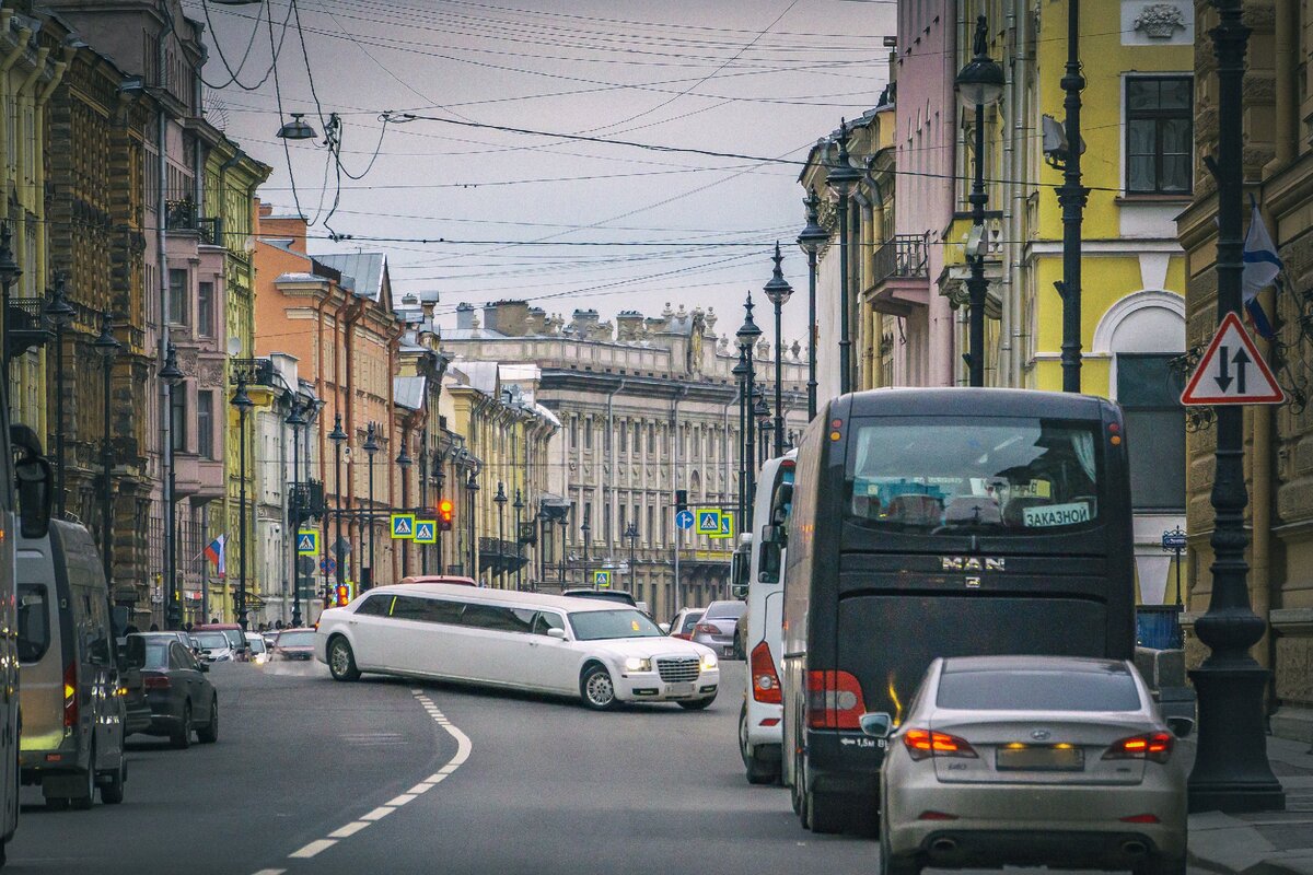 Санкт петербург миллионная улица