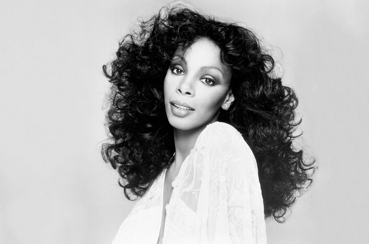 Донна саммер википедия. Донна саммер. Донна саммер Королева диско. Donna Summer once upon a time 1977. Winter Melody Donna Summer.