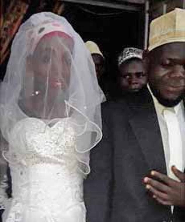 Как имам из Уганды нечаянно на парне женился