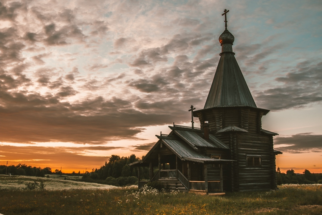 Деревянный храм Строкино