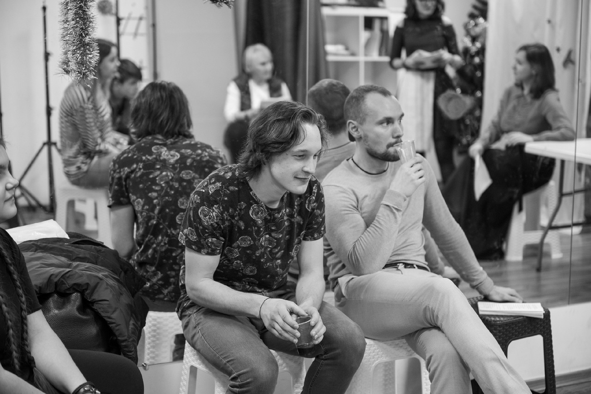 Занятия проходят по разному) 