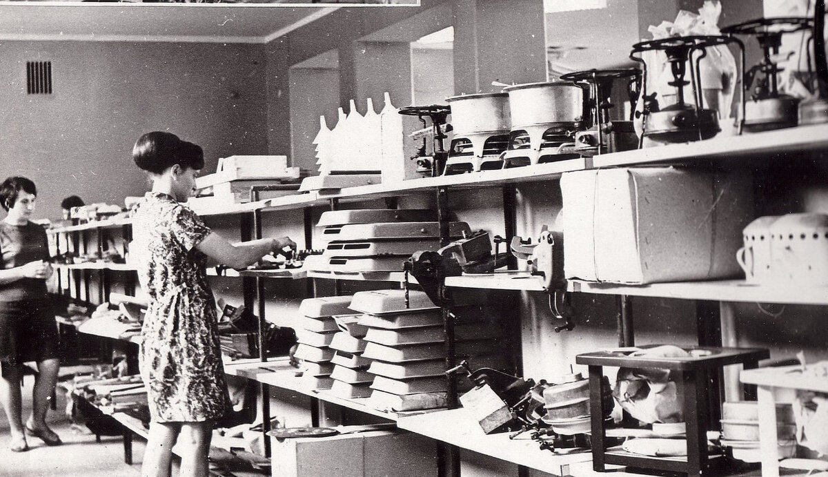 Яндекс.Картинки. В свободной продаже только самое необходимое.