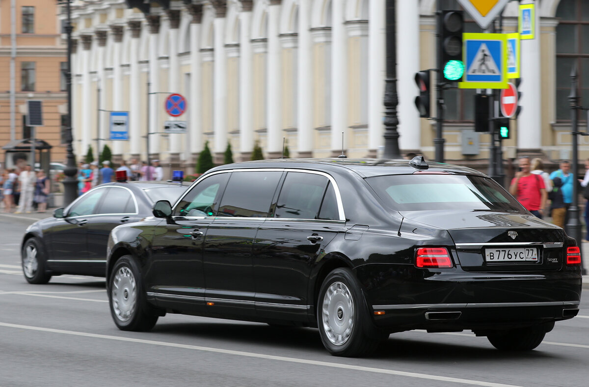 Кортеж губернатора саратовской области. Кортеж голубева. Кортеж е500кх. Кортеж радаева. Кортеж губернатора пензы.