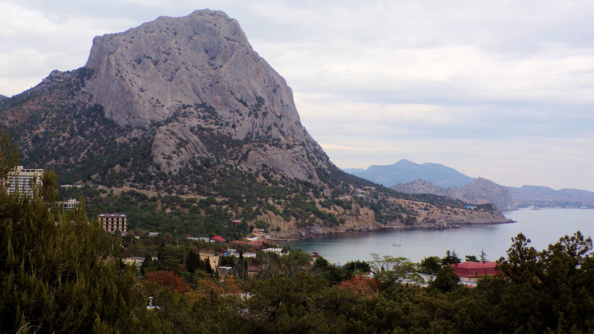 Здесь и далее - фото осени прошлого года.
