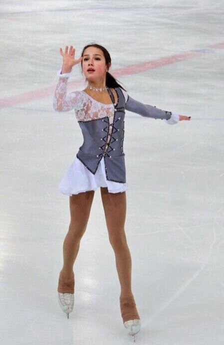 Алина Загитова