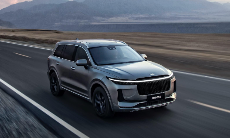 Ли л7 авто. Li one 2021. Китайский электроавтомобиль li one. Li one 2020. Li one электромобиль 2021.