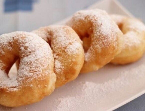 На фото - вариант сервировки блюда