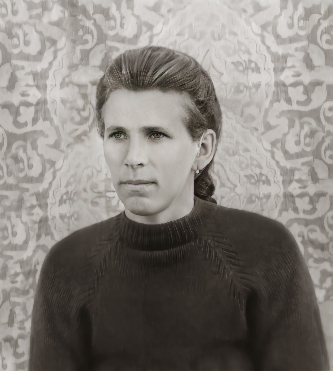 Наша бабушка Аня в молодости