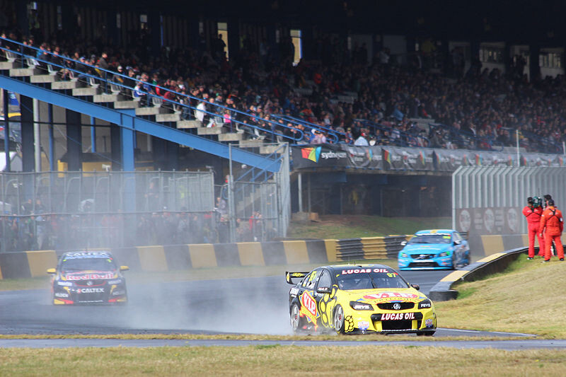 Гонка суперкаров V8 в 2014 году