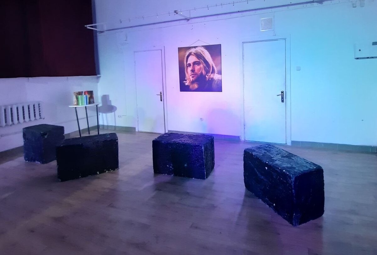 Сцена перед спектаклем