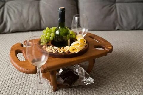 Поднос-столик для вина ручной работы Детали 