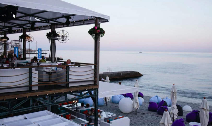 Ресторан "Чайка на пляже". Фото из открытых источников Яндекс.Картинки 