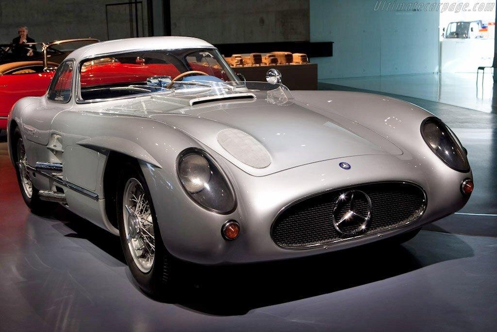 Mercedes 300 SLR Uhlenhaut Coupe