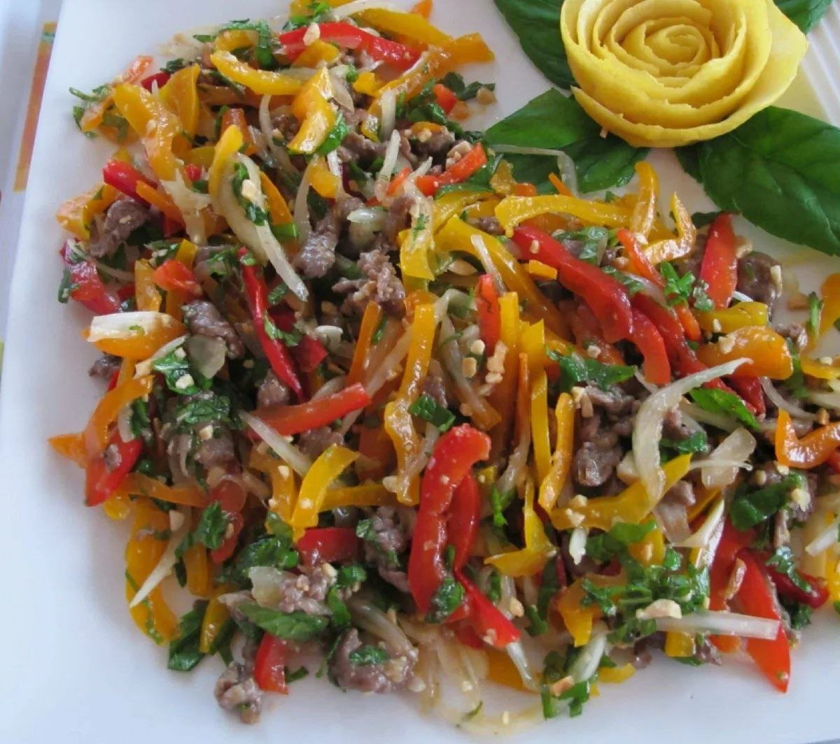 Вкусный салат с вешенками