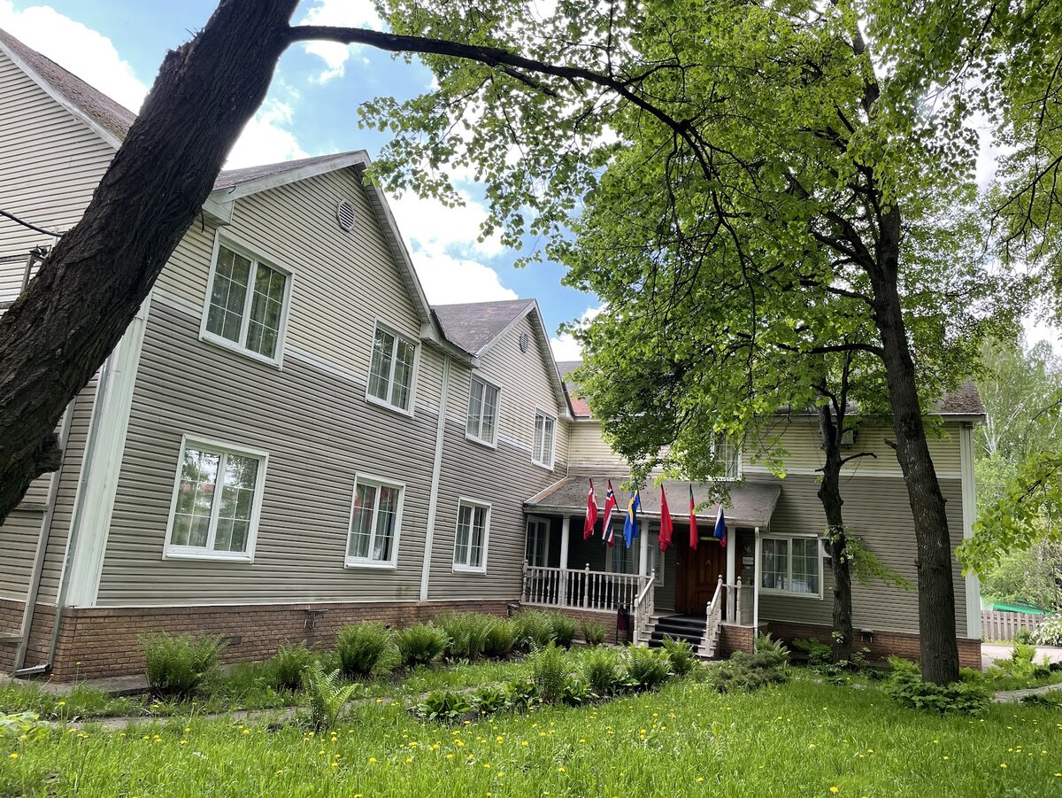 Гостиница "Западная"