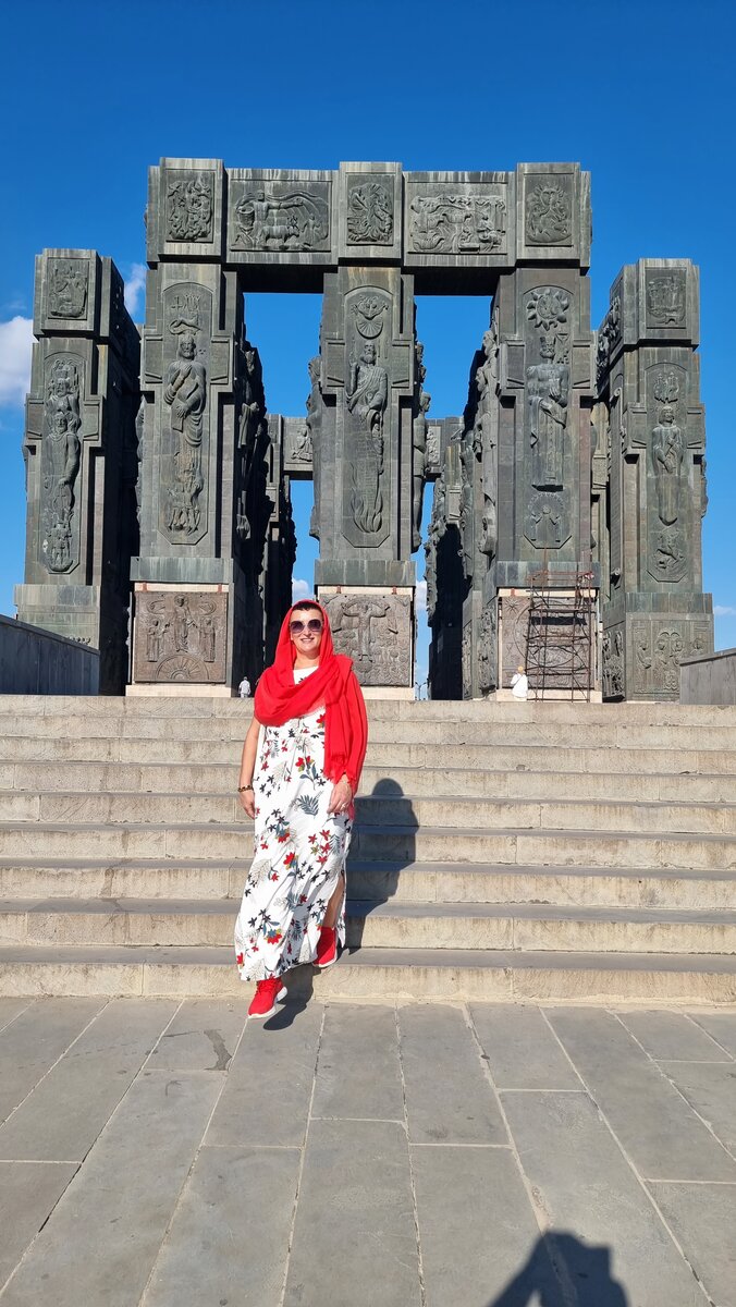 Тбилисский монумент