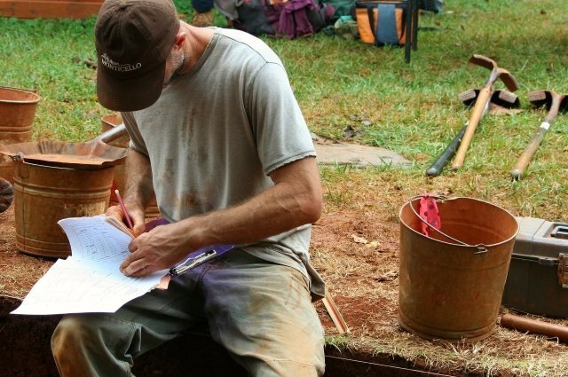    Что археологи нашли на древней стоянке Хотылёво в Брянской области?