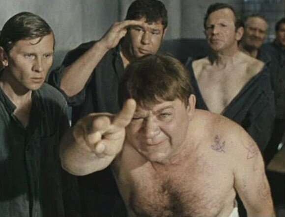 Кадр из фильма «Джентльмены удачи», 1971 год 