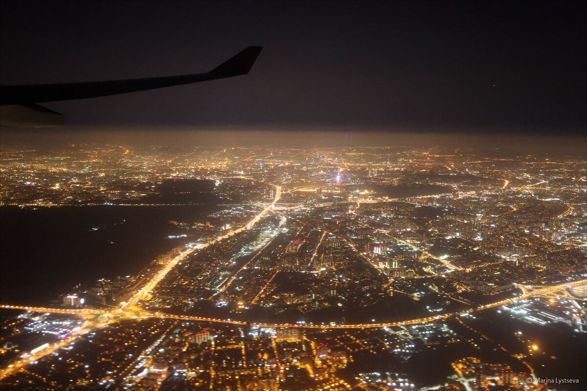 Рассматриваем ночную Москву с самолёта | Блог авиационного фотографа | Дзен