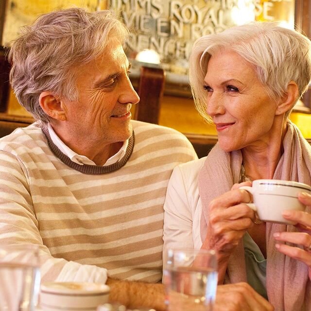 Мае Маск - 71 год, но женщина выглядит прекрасно