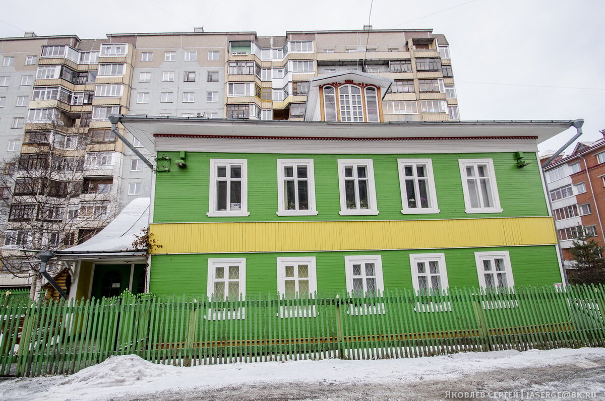 Северный дом в Архангельске. Северный Лесной дом Архангельск. Архангельск дома. Белый дом Архангельск.