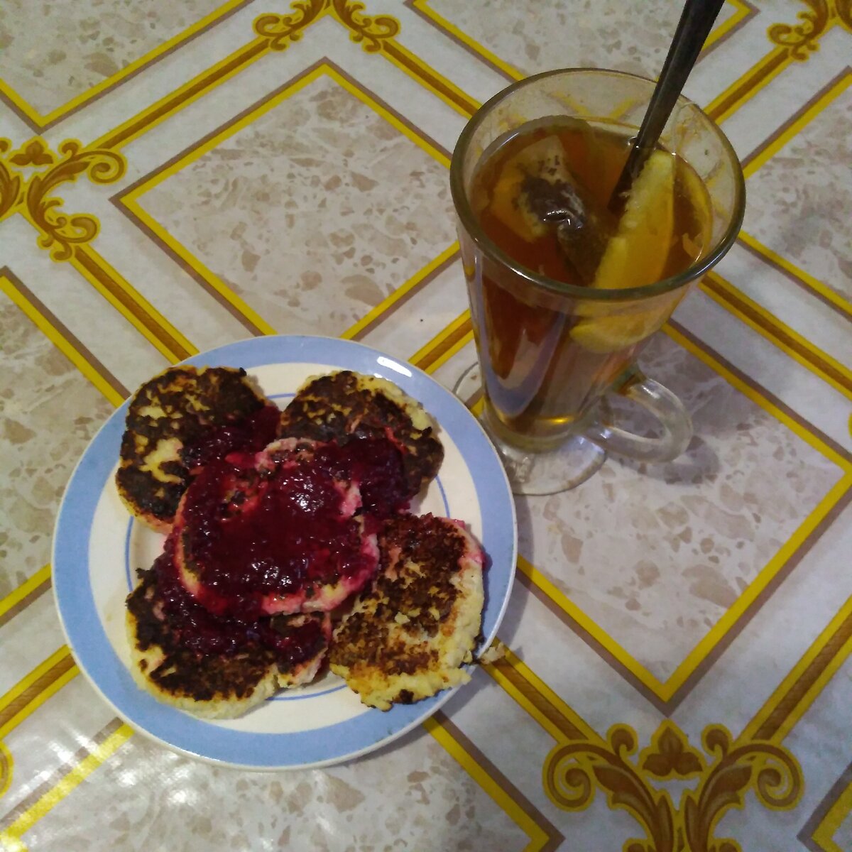 КБЖУ: 238/20.7/7.1/22.0