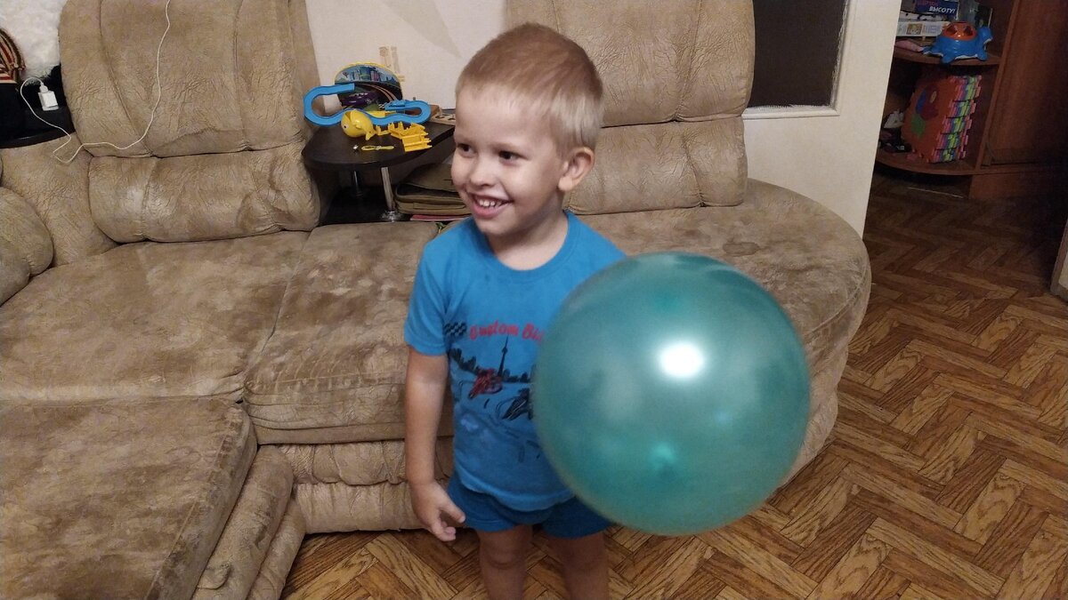                                                 У нас растёт маленький защитник