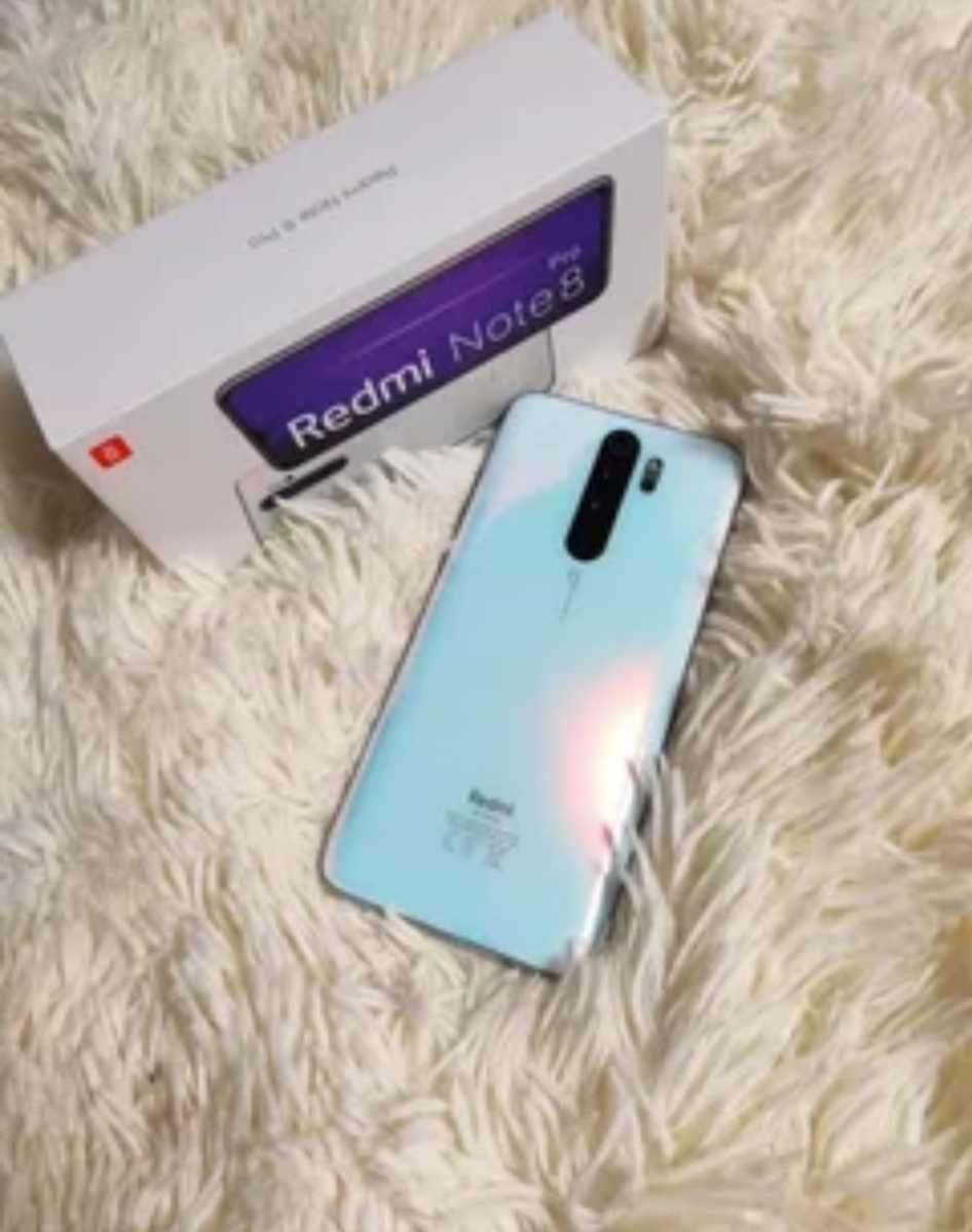 Красивый градиент на задней крышке