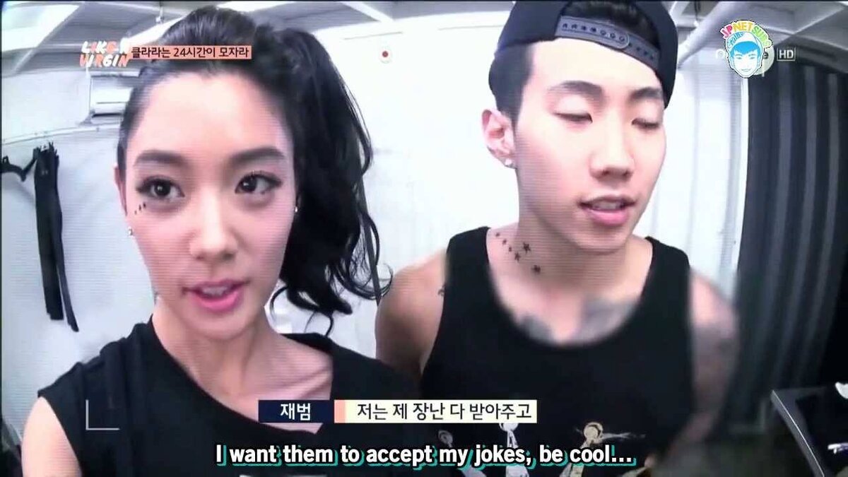 Зацензуренные тату на корейском ТВ.