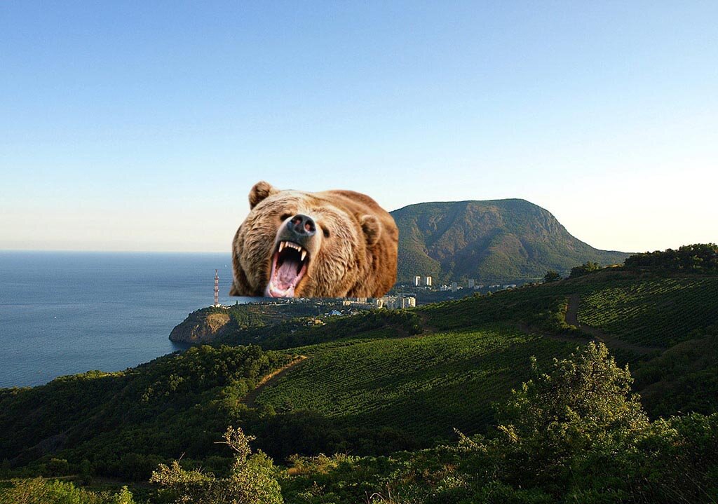 Аю даг какое животное. Ялта медведь гора. Гора Аю-Даг медведь-гора. Аю-Даг медведь-гора Легенда. Гора медведь в Крыму.