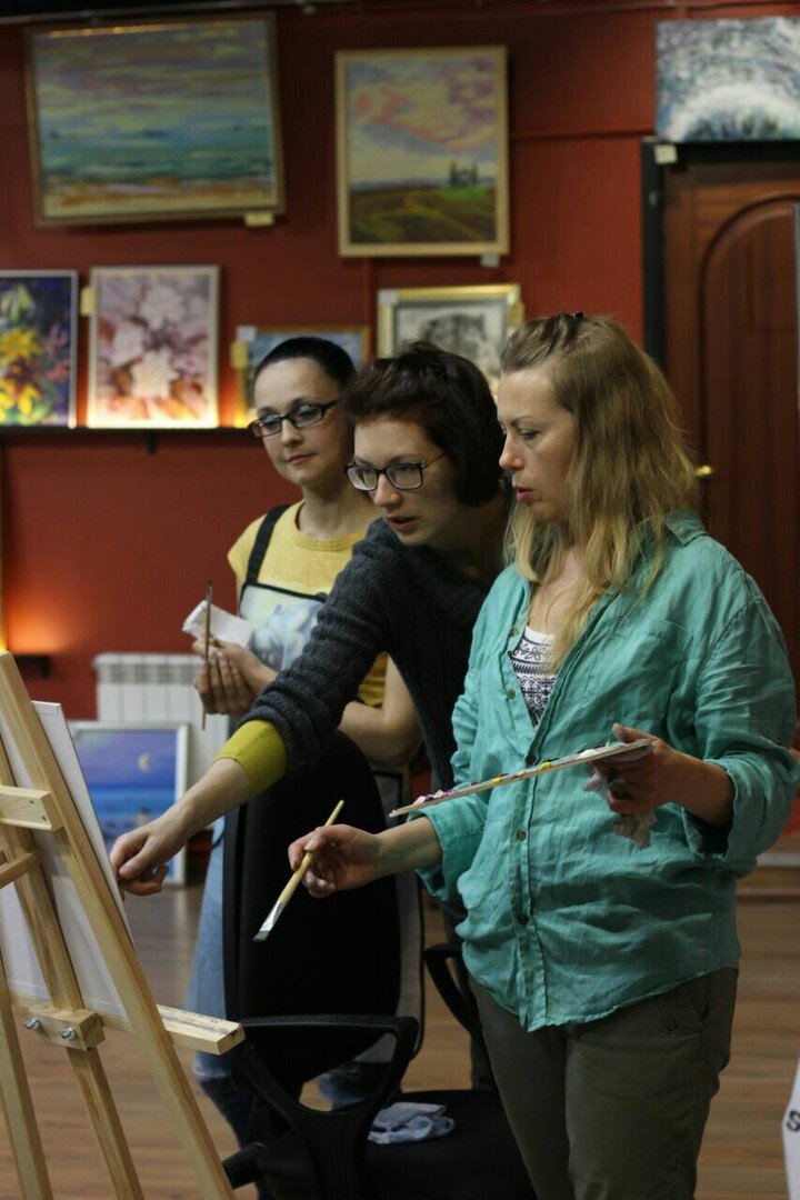 Мастер-класс художником с Мариной Тарасенко. Хабаровск, галерея "Лист"