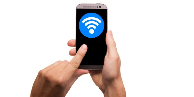 Со connect. Как усилить сигнал Wi-Fi на смартфоне. Иконка нажимает на смартфон.