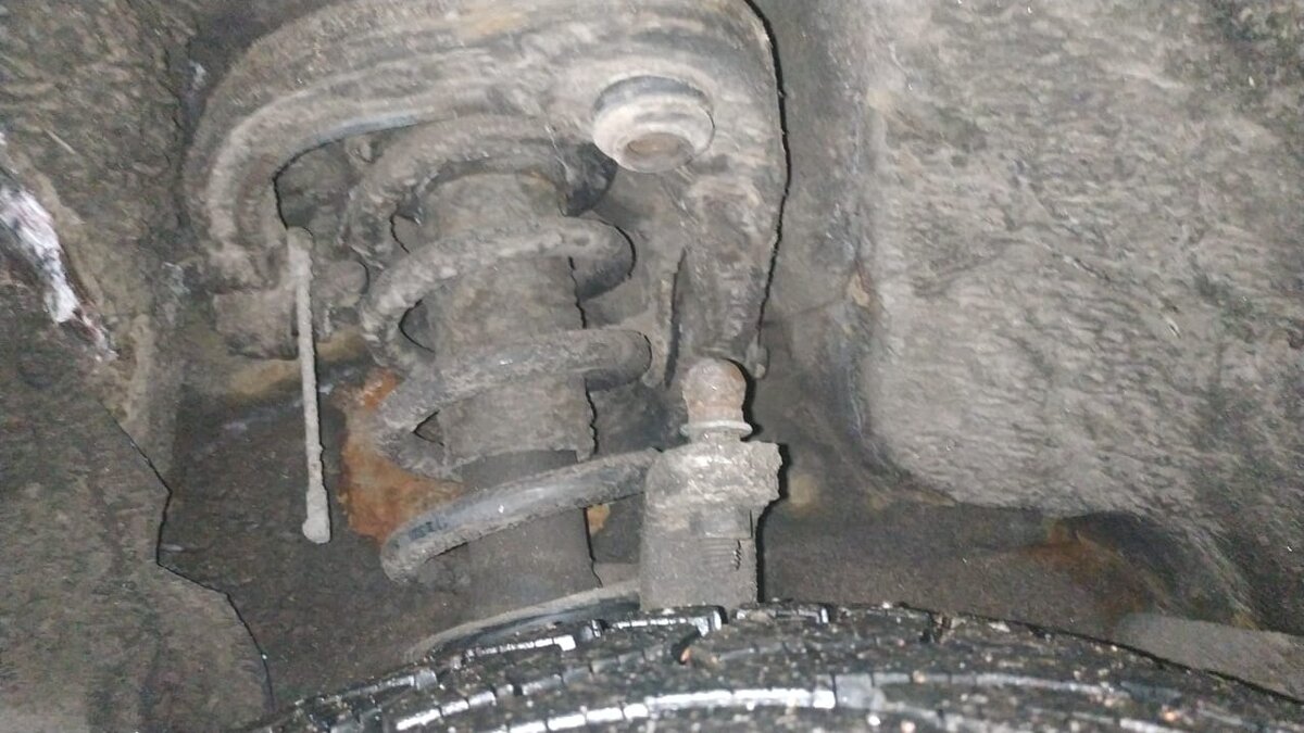 Шаровая развалилась.