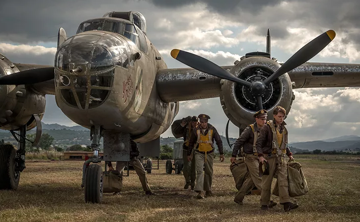 Кадр из сериала "Уловка-22" 2019 г.