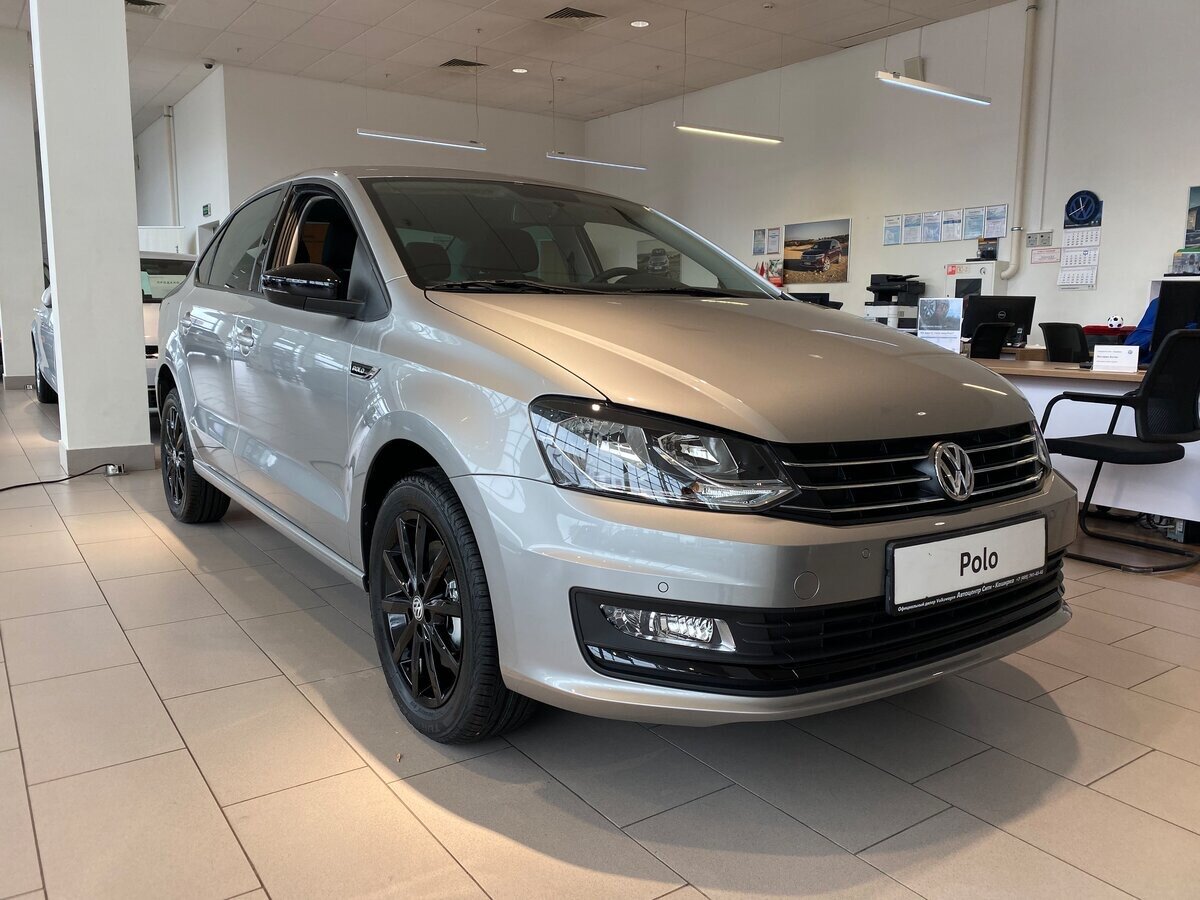 Многие теряются в выборе какой же из данных автомобилей всё-таки будет лучше и надежней. Давайте же сравним эти два автомобиля. Да, эти автомобили отличаются друг от друга, но это только внешнее отличие. И выбор остаётся только за внешним видом. Подвеска в шкоде рапид и фольцваген поло одинакова, отличие только в настройке.