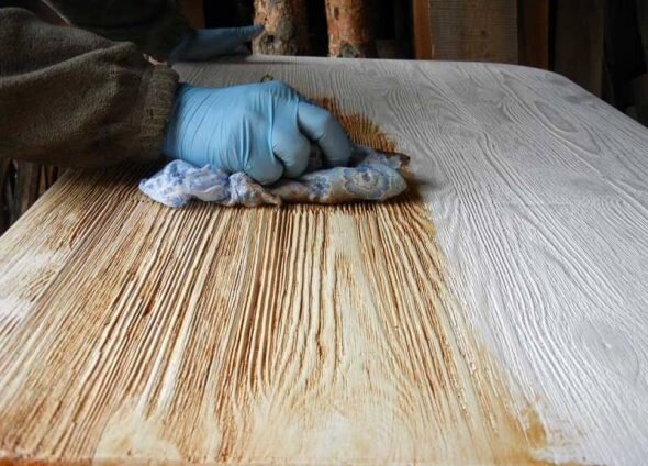 Как состарить деревянную мебель своими руками