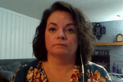 48-летняя Эми Дрисколл