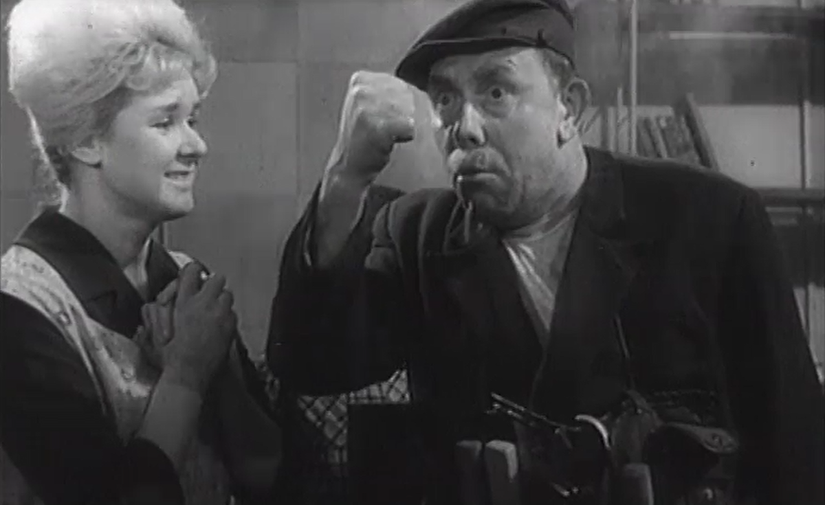 Кадр из фильма "Короткие истории" (1964)