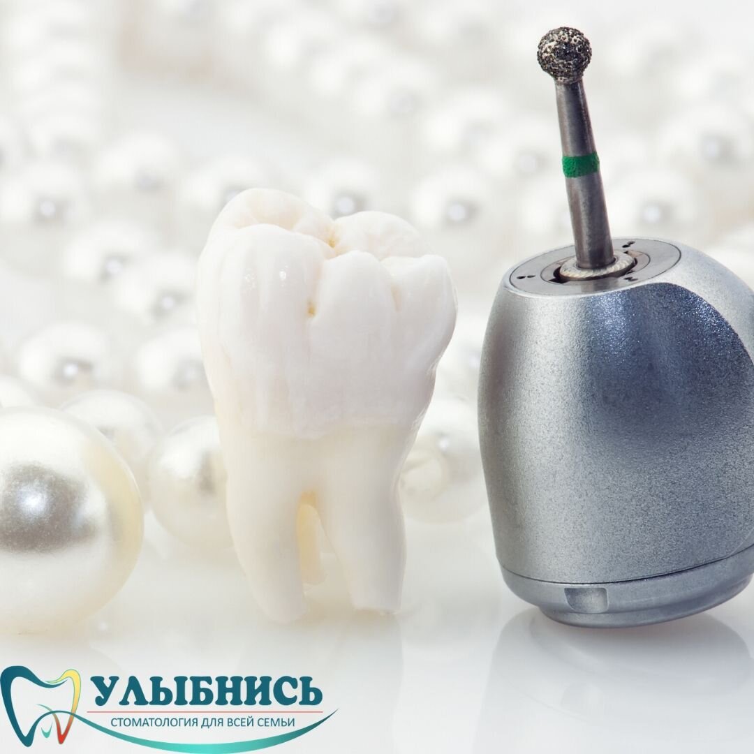 Альтернатива дорогому и не всегда безопасному химическому отбеливанию- метод Air Flow- это двойной эффект – профессиональное очищение и отбеливание зубов.