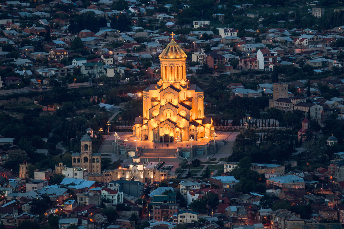 церковь в тбилиси на горе