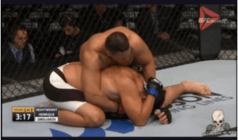 Источник: https://vk.com/best_of_mma