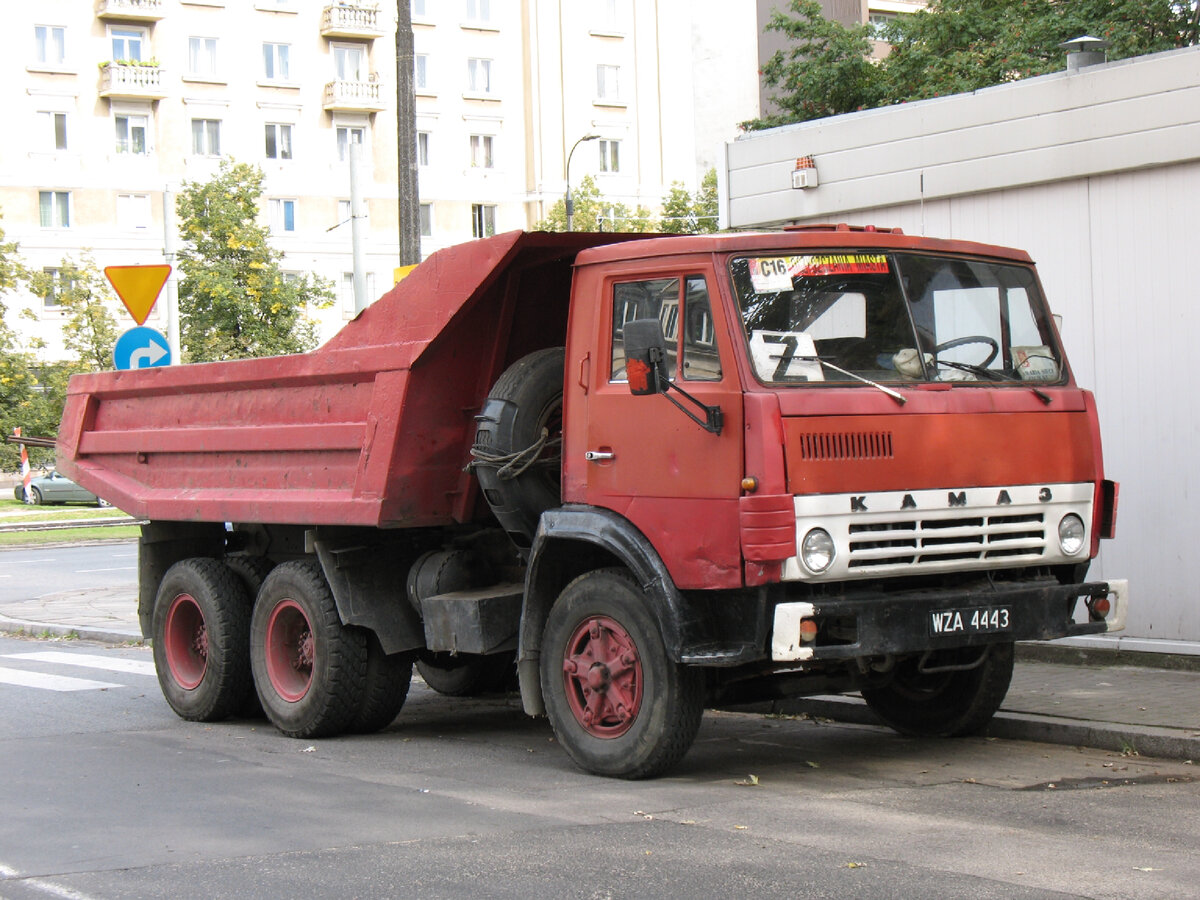 Самосвал СССР, который ещё помнят многие шофёры, КамАЗ 5511 | Техника  времен СССР | Дзен