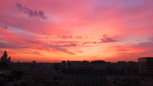 Секс на улице в центре города 18+