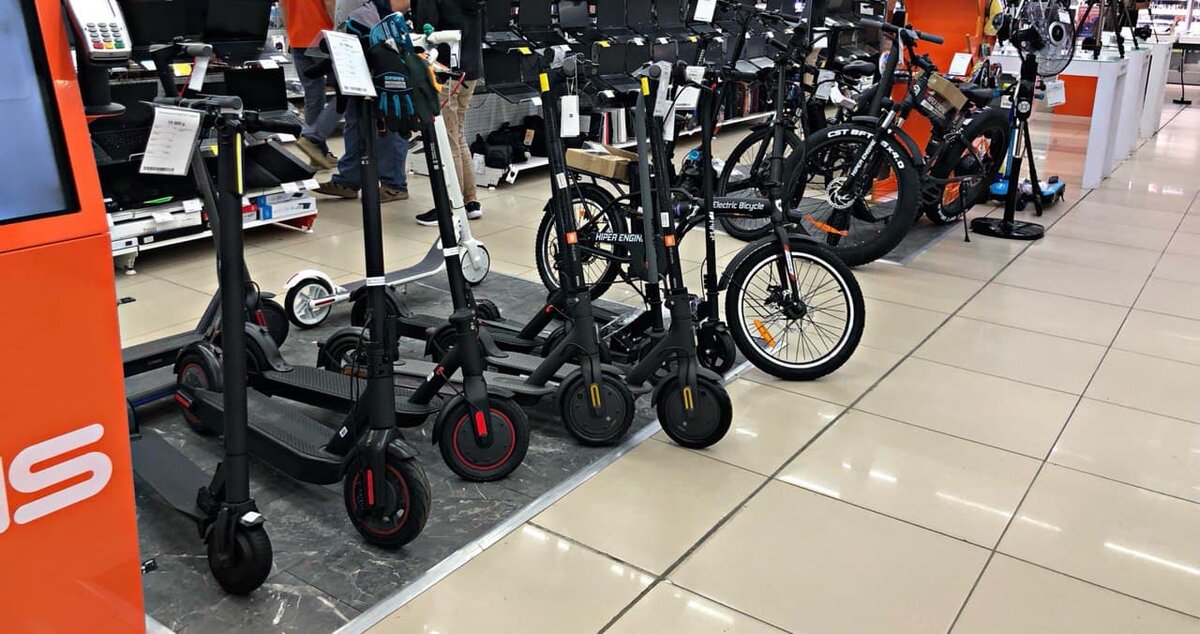 В магазинах электроники их продаются навалом