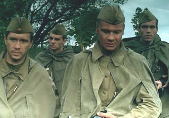 Кадр из фильма "В августе 44-го"