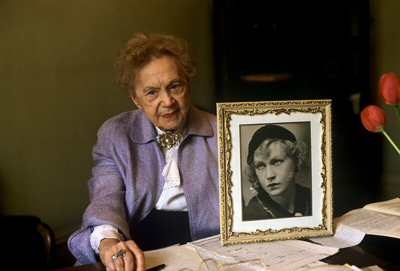 Ирина Одоевцева в 1987 году